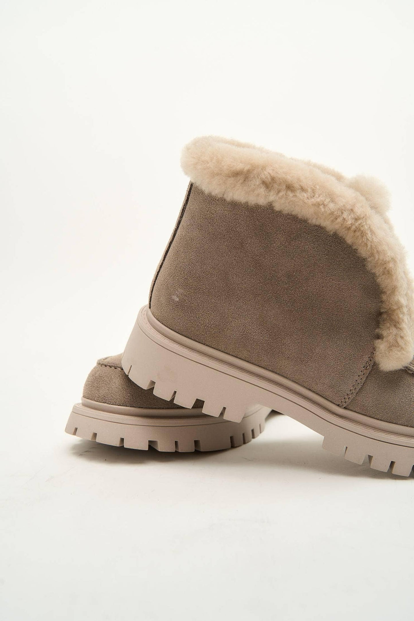 Vail Beige Fur Boots