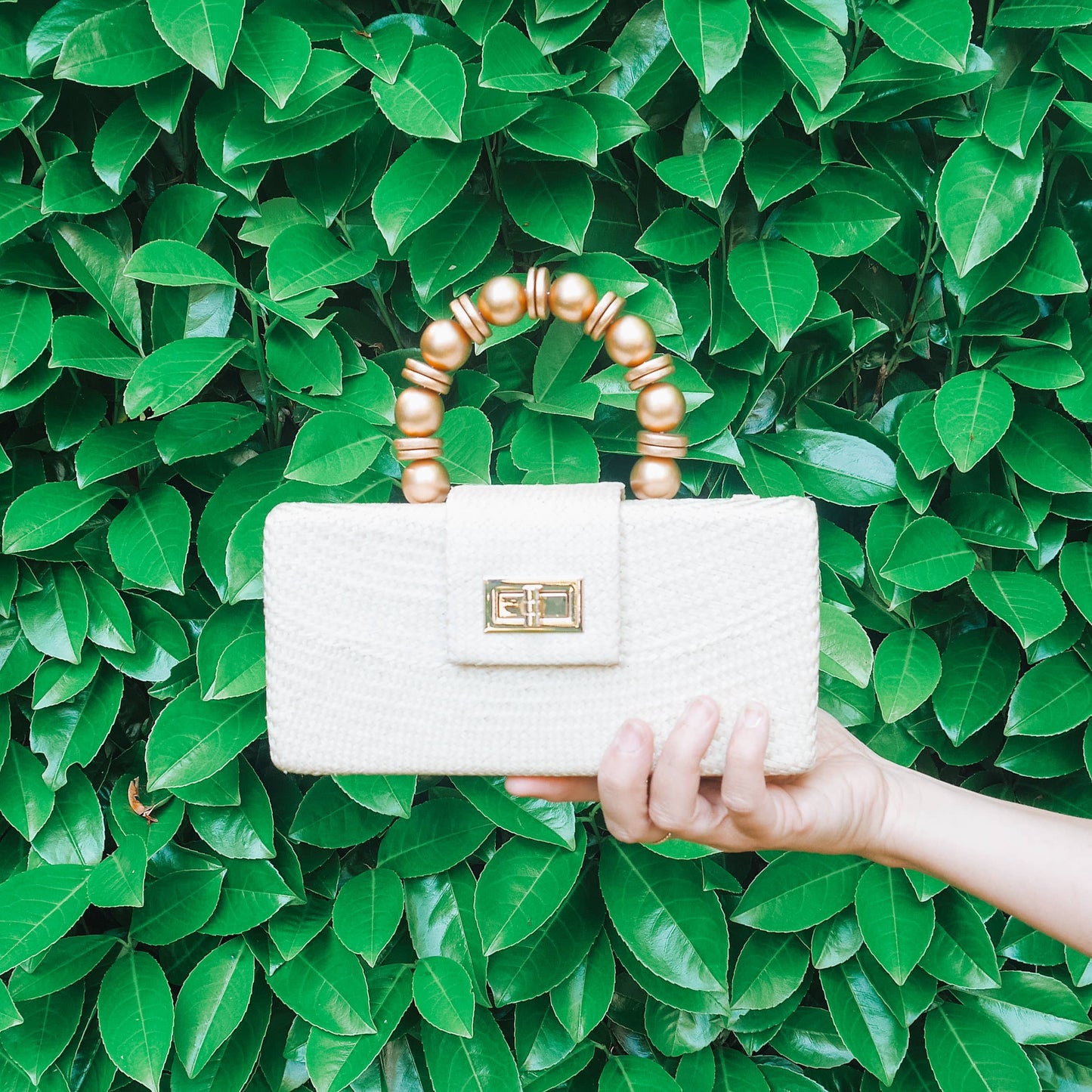 Cream Statement Clutch - Straw with Bead Handle