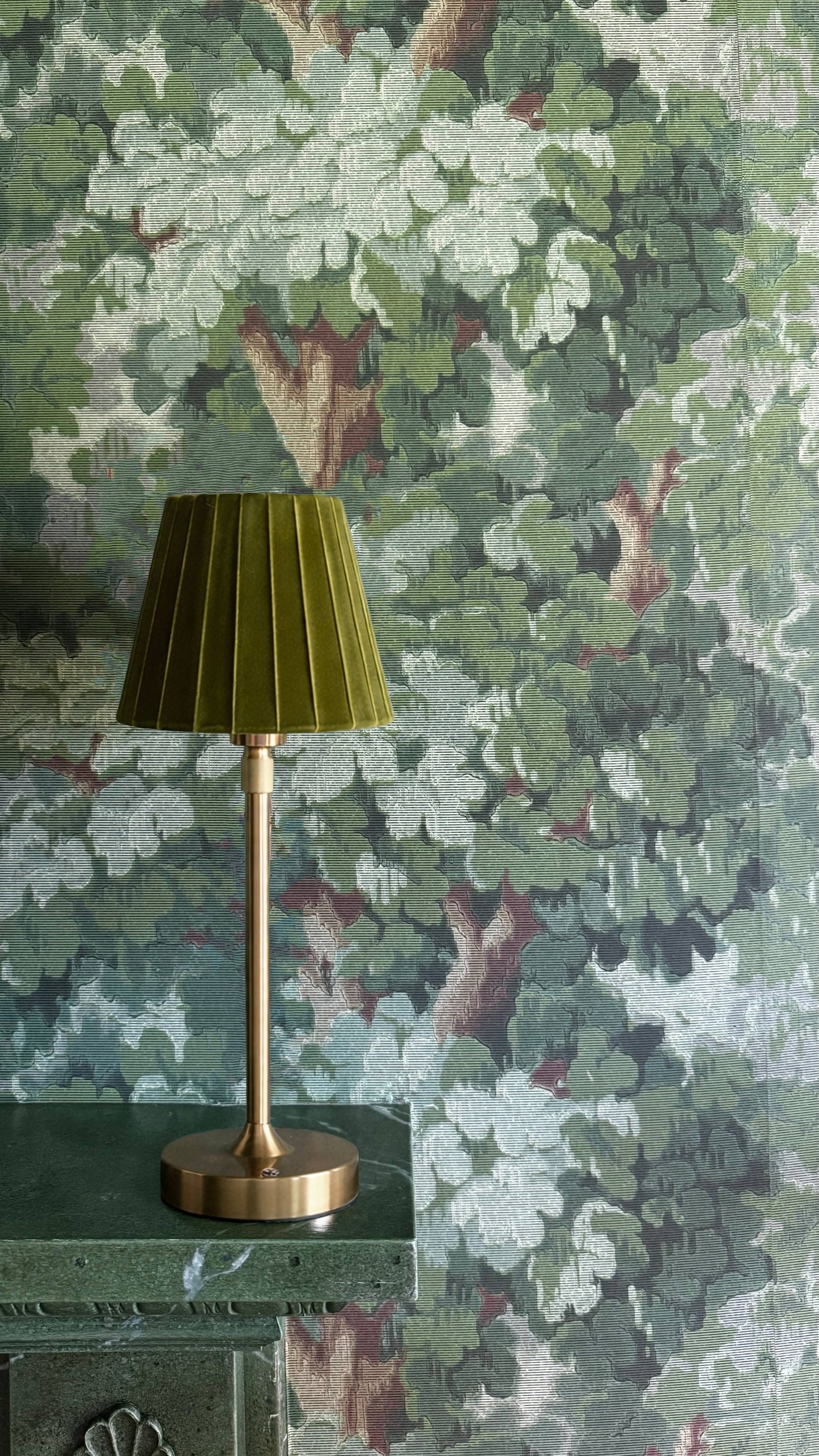 Green Velvet Table Lamp - Rechargeable