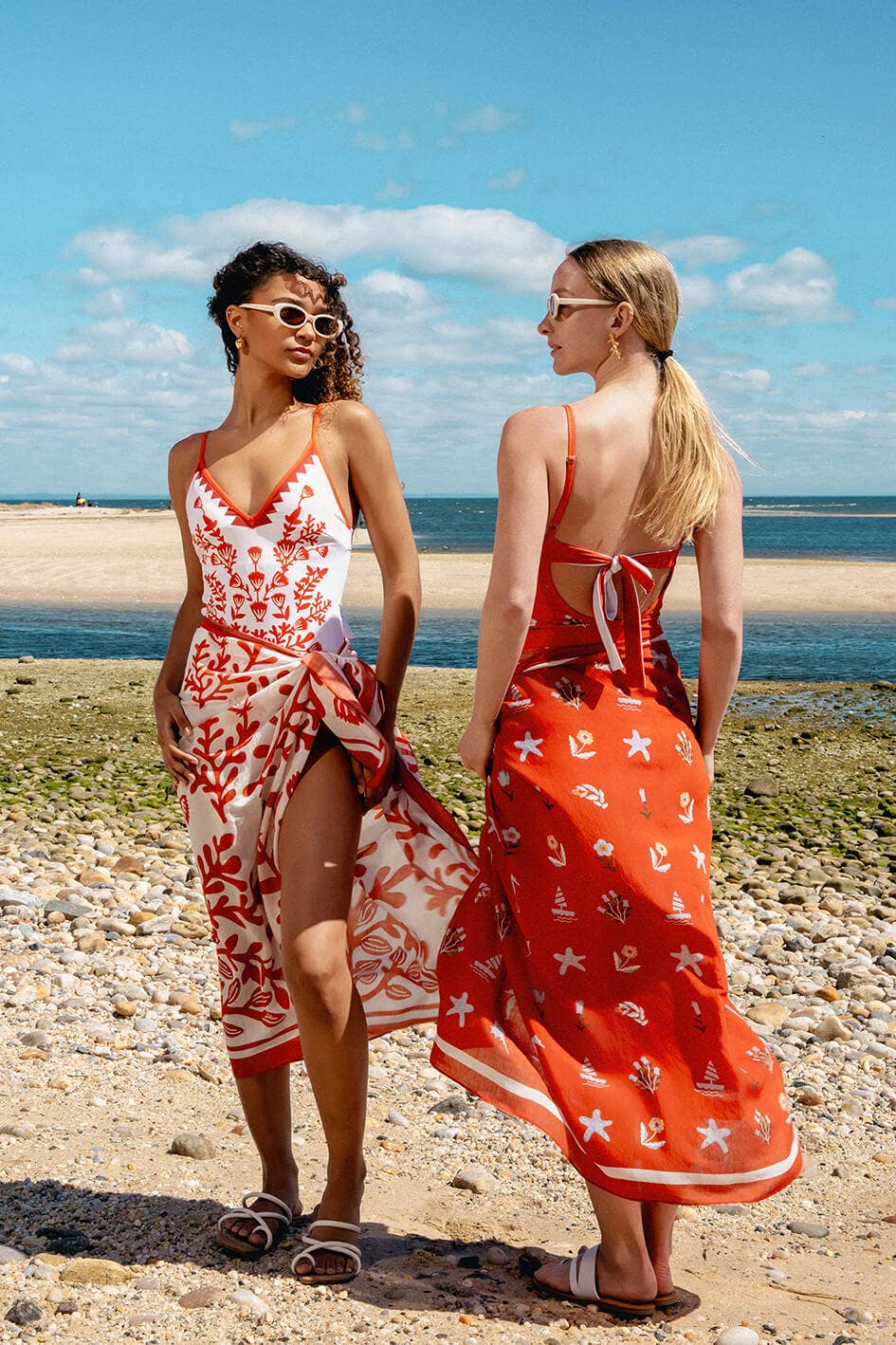 Beach Sarong Wrap - Red Tides
