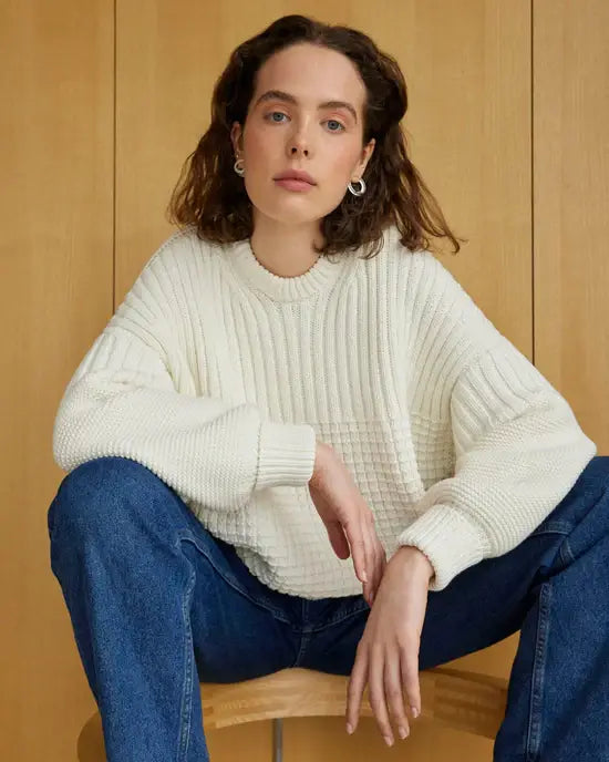 Delčia Sweater 100% Cotton Off-White Sweater - Knotty Ones