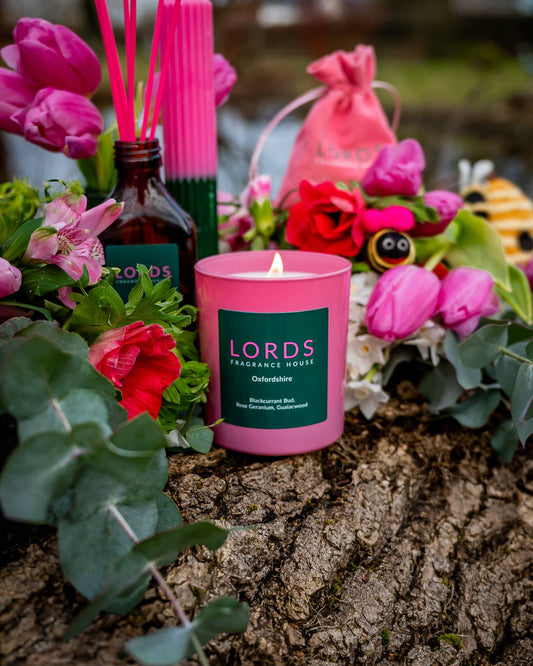 Oxfordshire Floral Candle - Lords Fragrance House