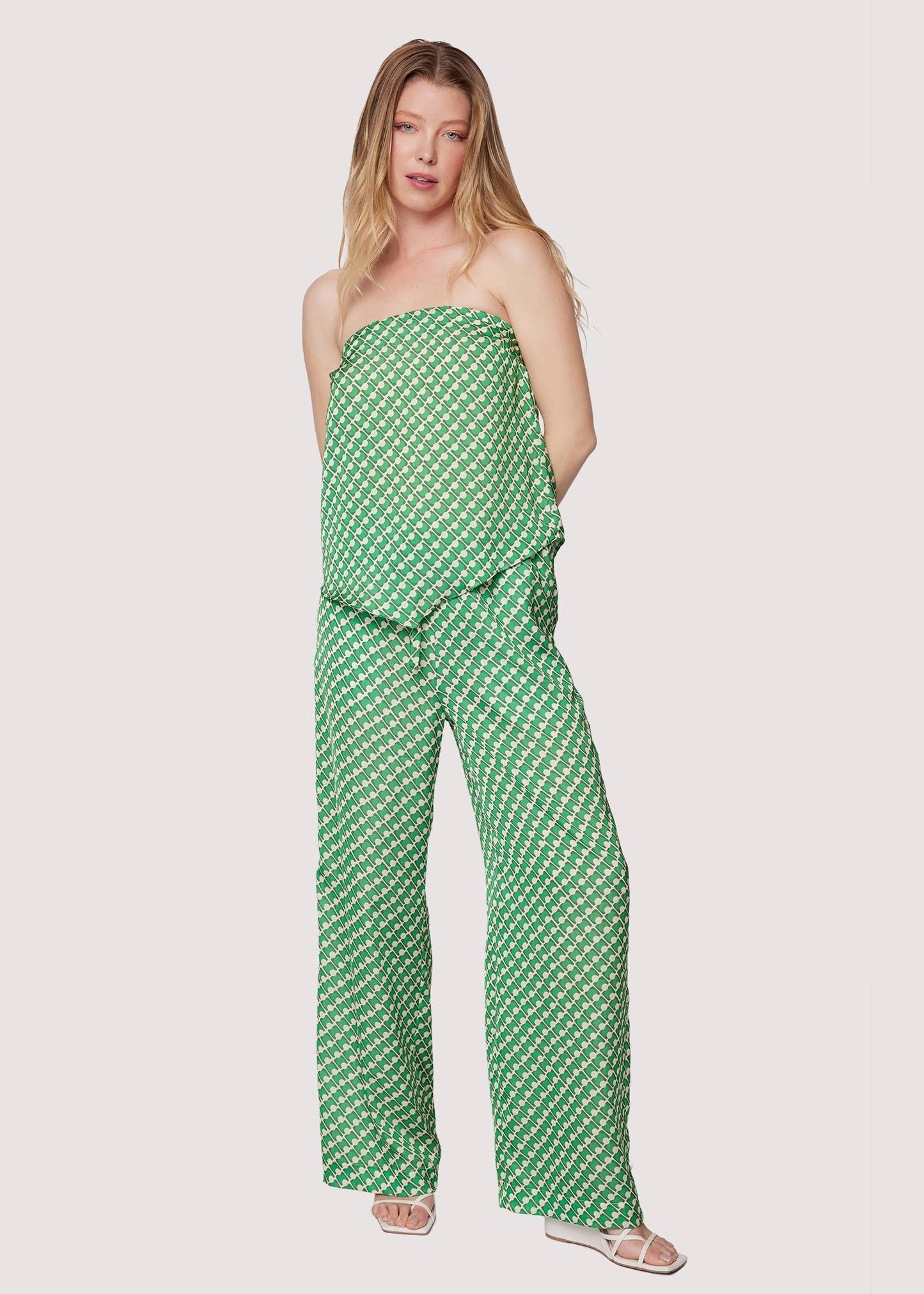 Giselle Satin Paints - Green/White - Lost + Wander