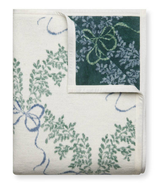 Boxwood Wreaths Blanket - Chappywrap