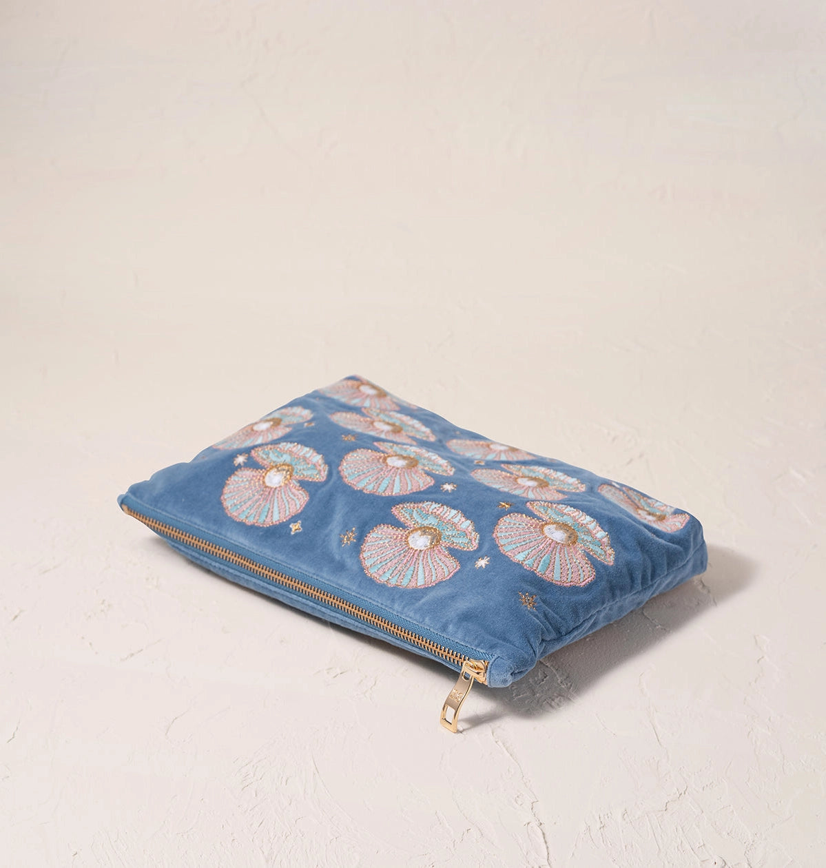 Pearl Shell Everyday Pouch - Elizabeth Scarlett