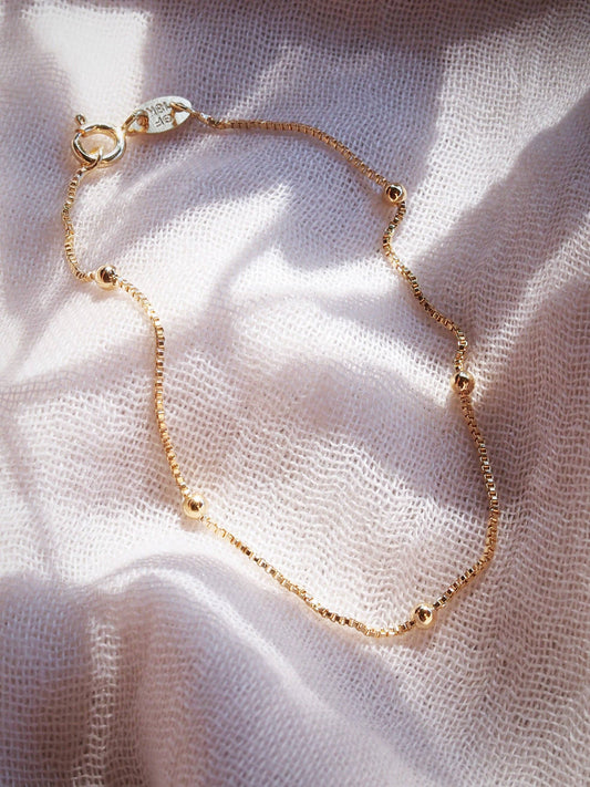 Delicate Satellite Box Chain Bracelet - 7 in