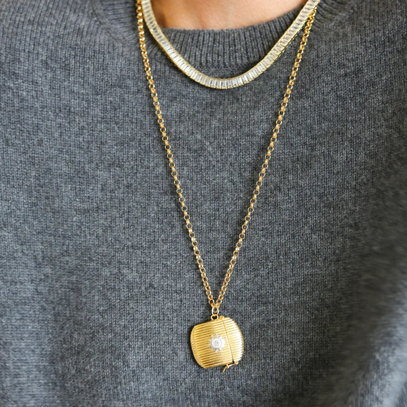 Ribbed Vesta Case Necklace - Hart Jewelry