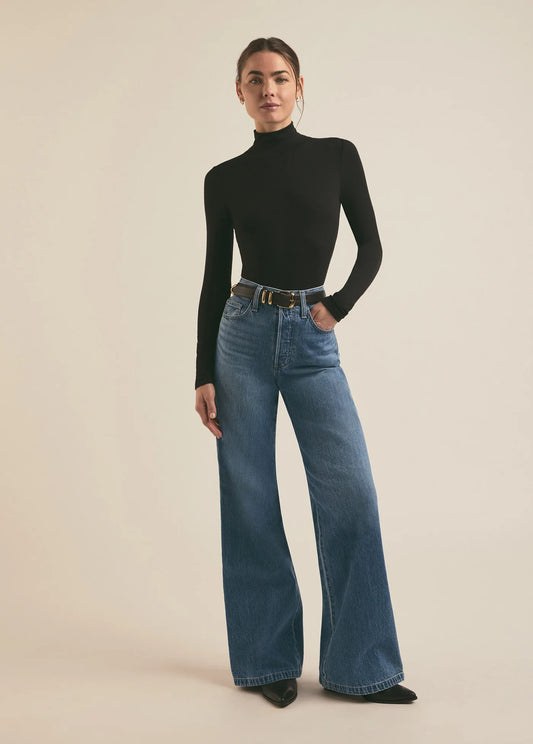 The Ribbed Turtleneck Black - Favorite Daughter