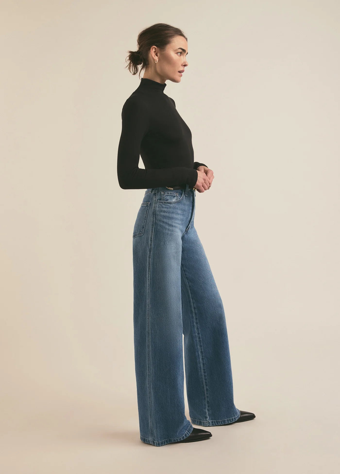 The Ribbed Turtleneck Black - Favorite Daughter