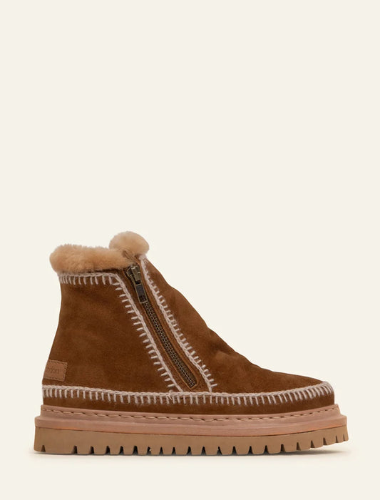 Setsu Wedge Crochet Nutmeg Suede Wheat - Laidback London