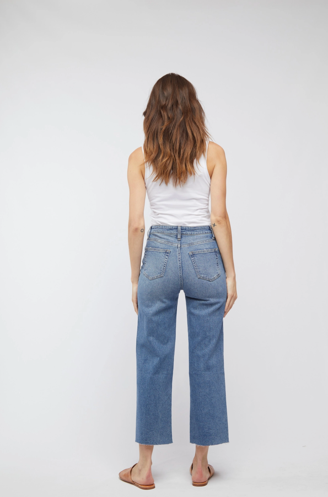 Aberdeen Ankle Crop High Rise Jean - Vintage Worn - Oliver Logan