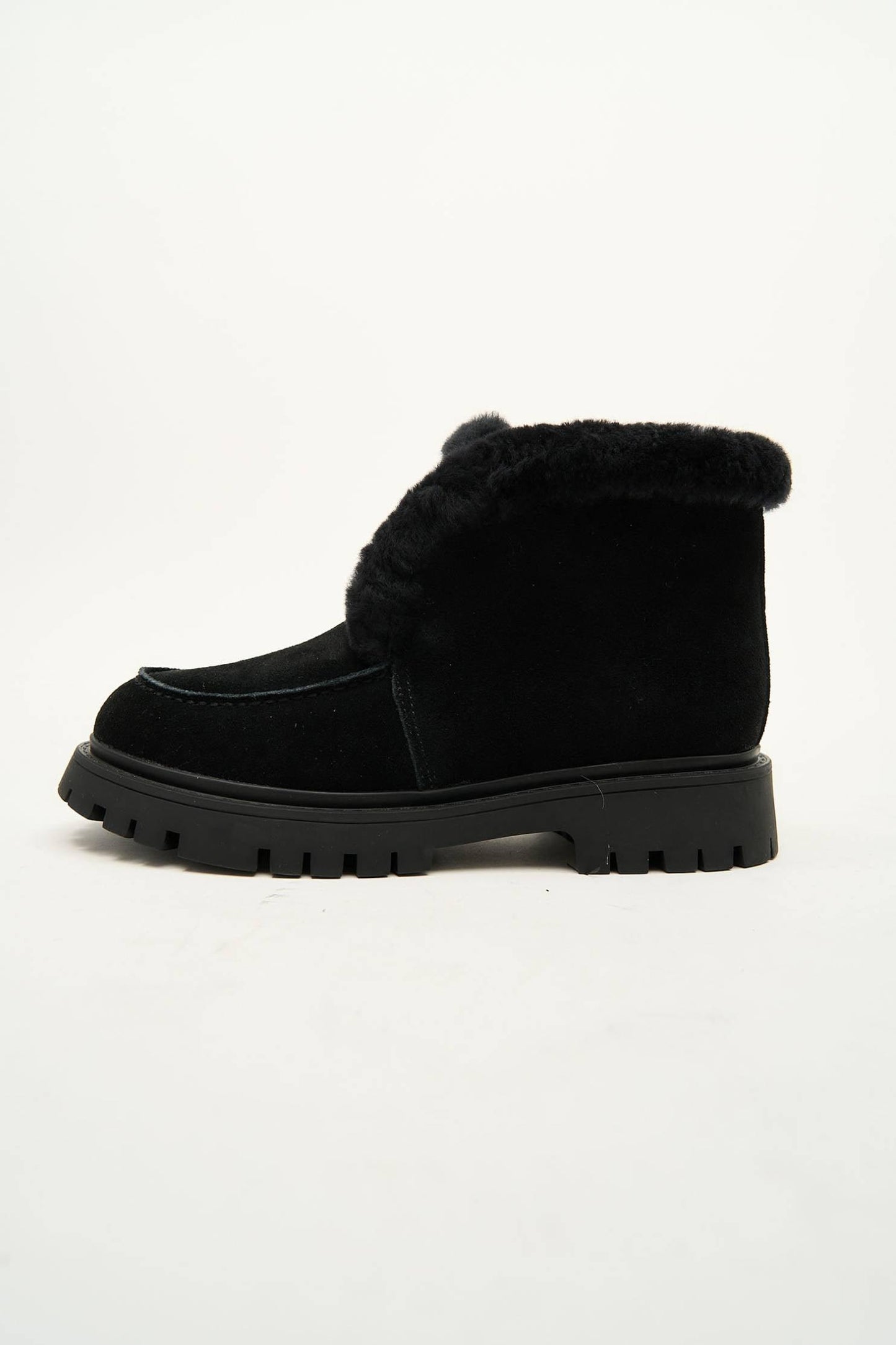 Vail Black Fur Boots