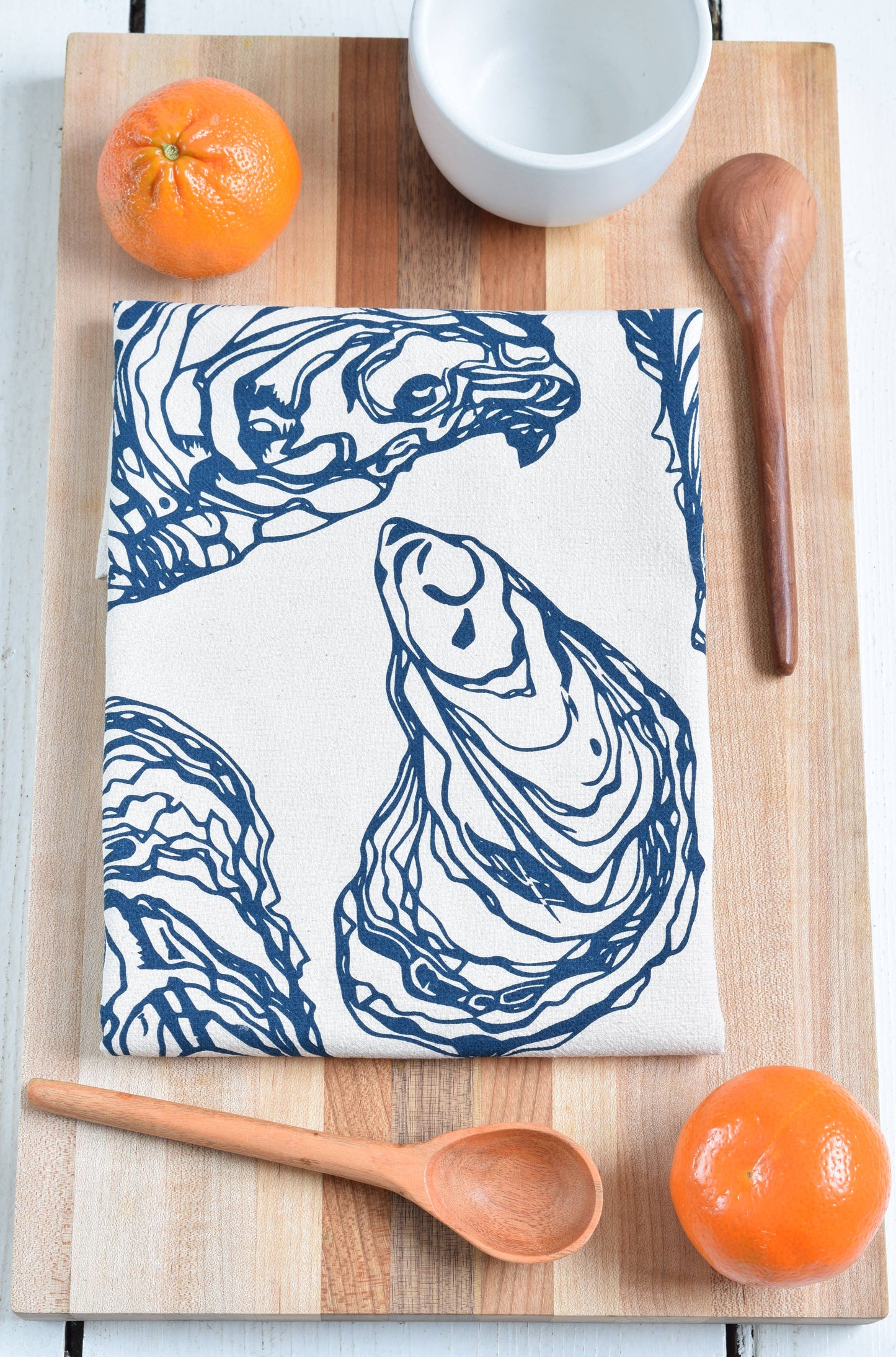 Oyster Tea Towel in Navy Blue - Organic Cotton - Sea Shell