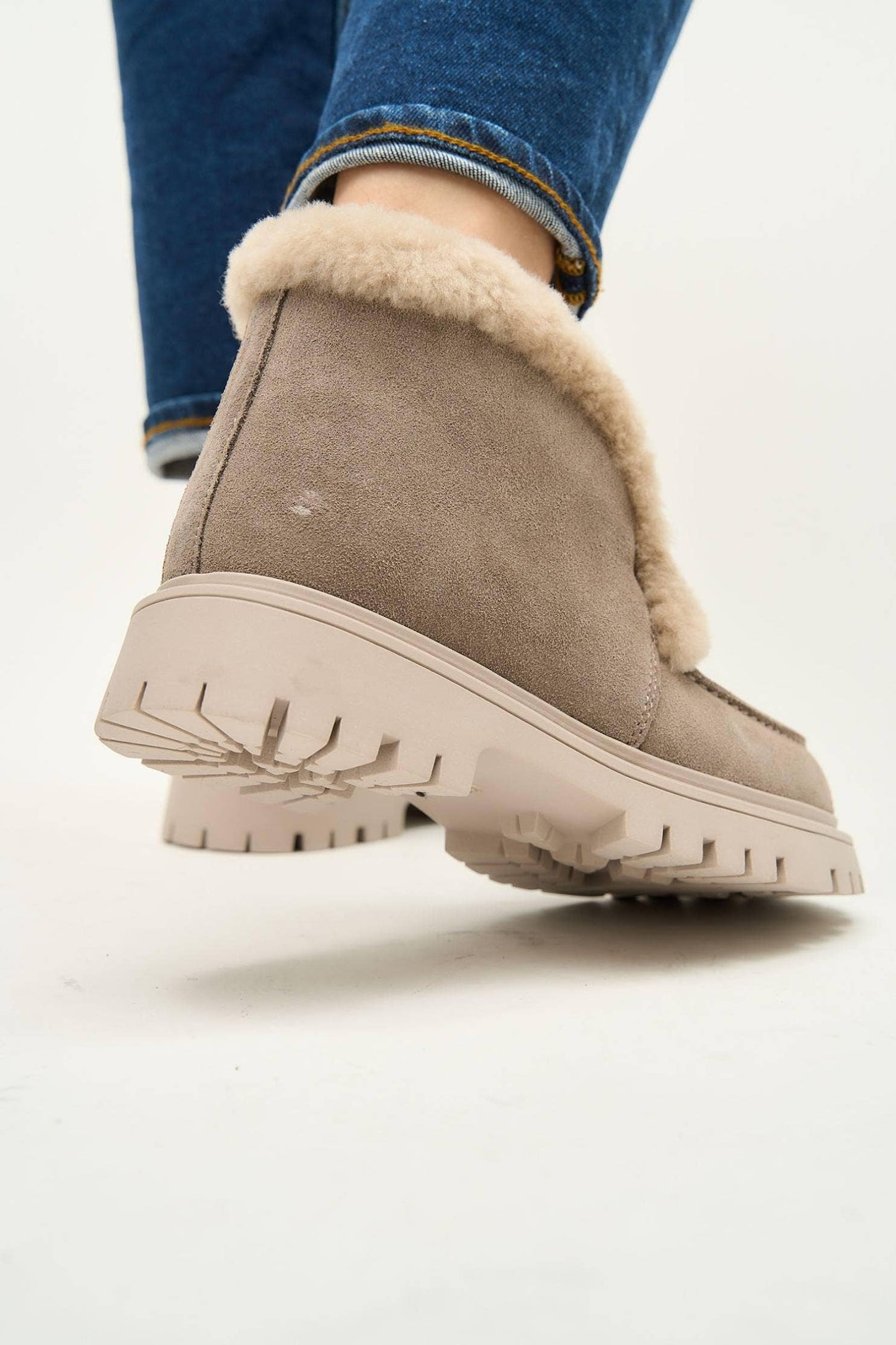 Vail Beige Fur Boots