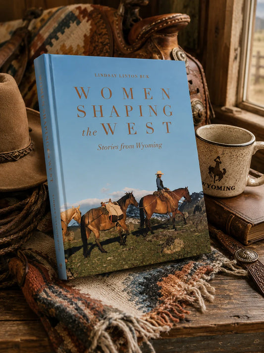 Women Shaping the West by Lindsay Linton Buk Hardcover