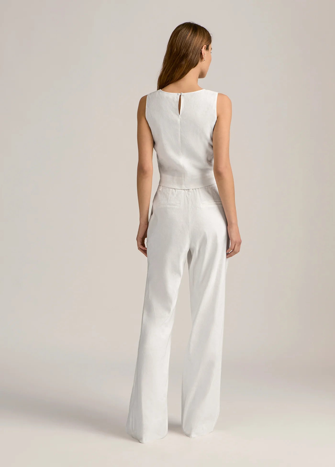The Abby Top - White - Favorite Daughter