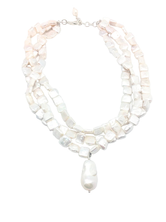 Karin Necklace - White Pearl - In2Design