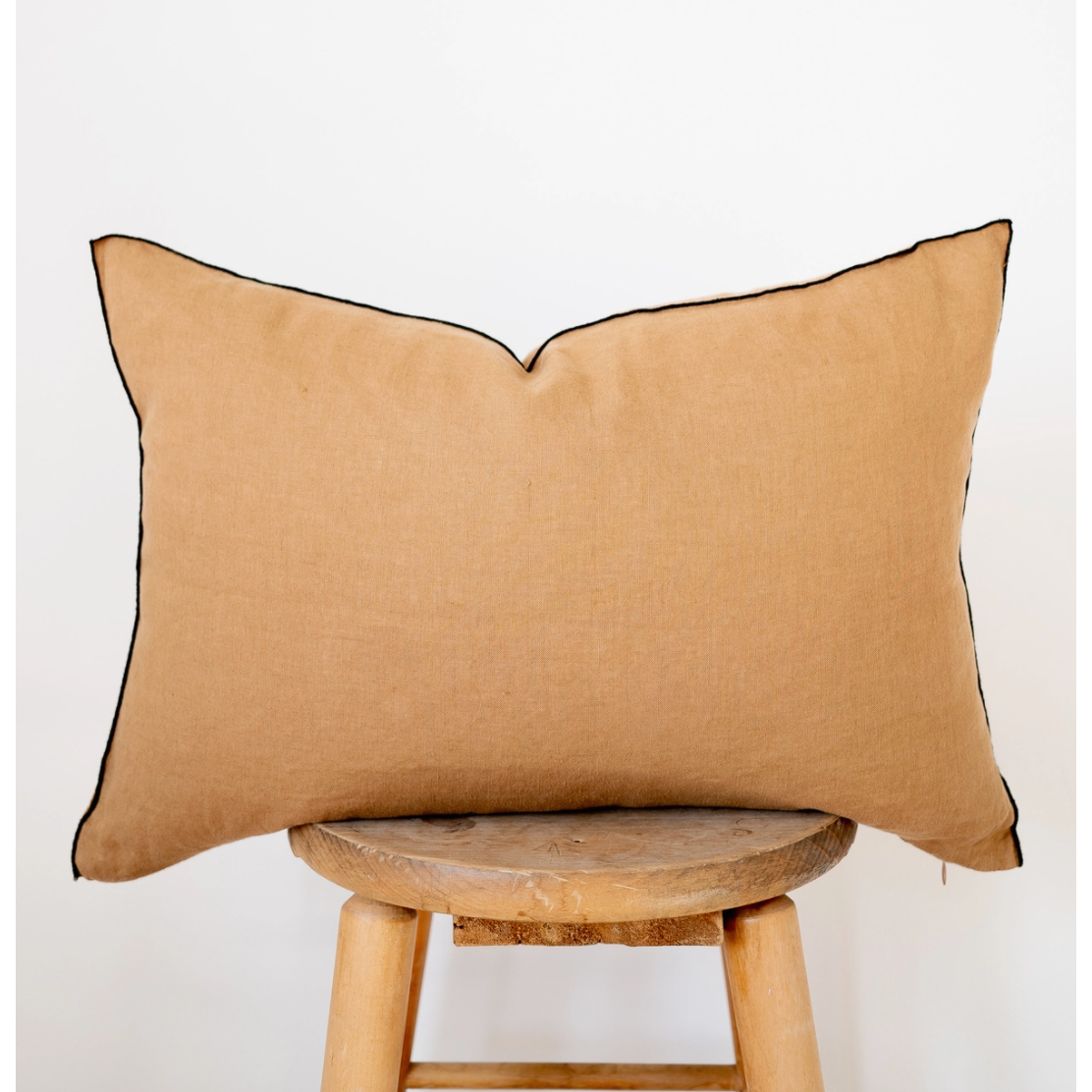 Lumbar Edged Linen Pillow COVER - Camel