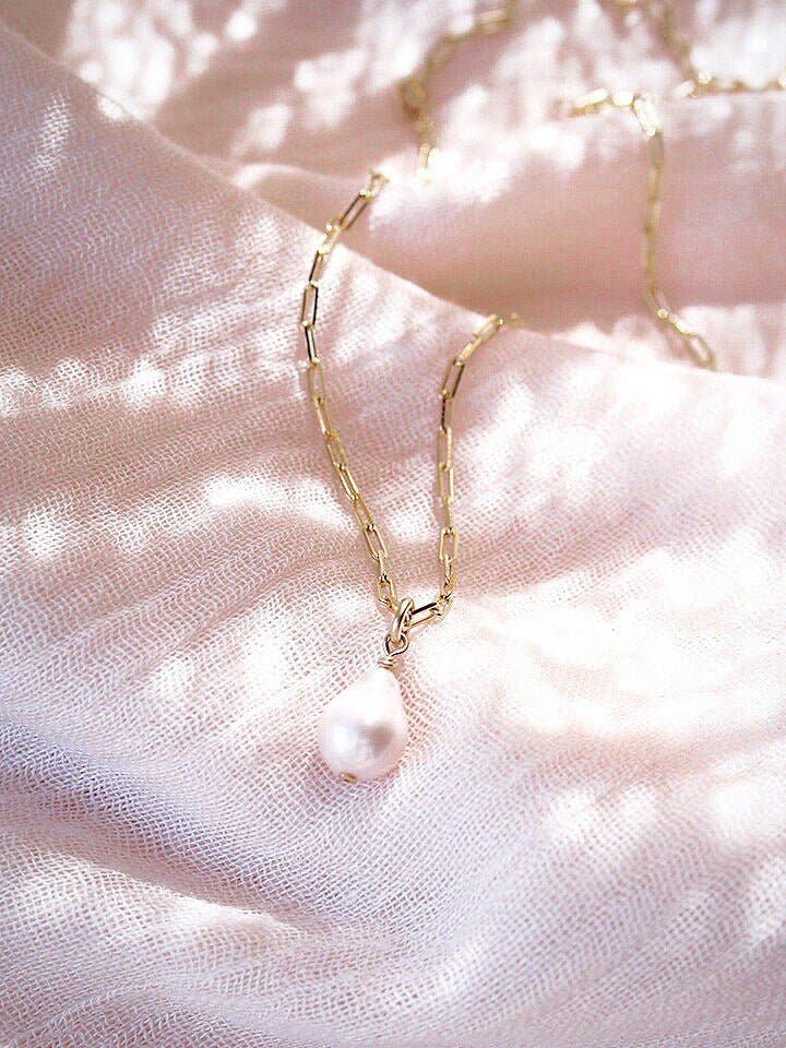 Dainty Baroque Pearl Necklace - 18 in