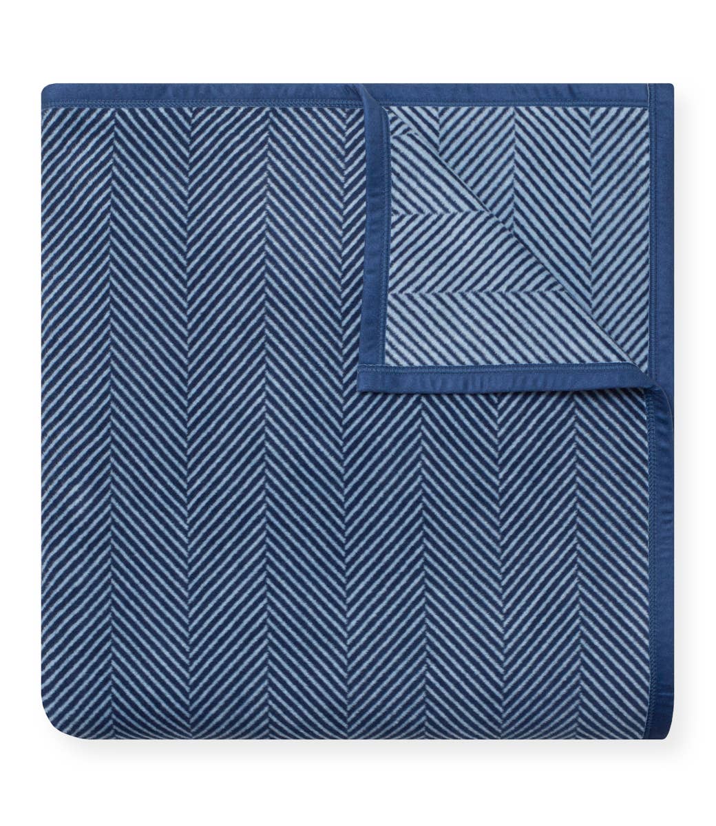 Harborview Herringbone Navy Blanket - Midi