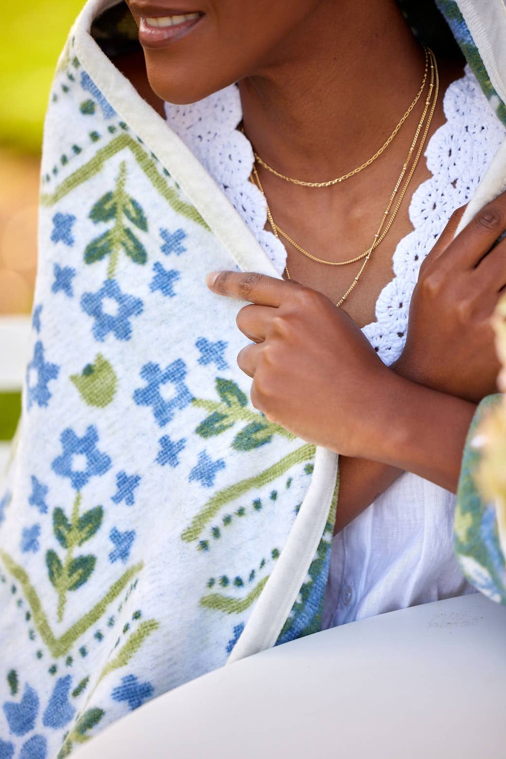 Farmhouse Flowers Blanket - Chappywrap