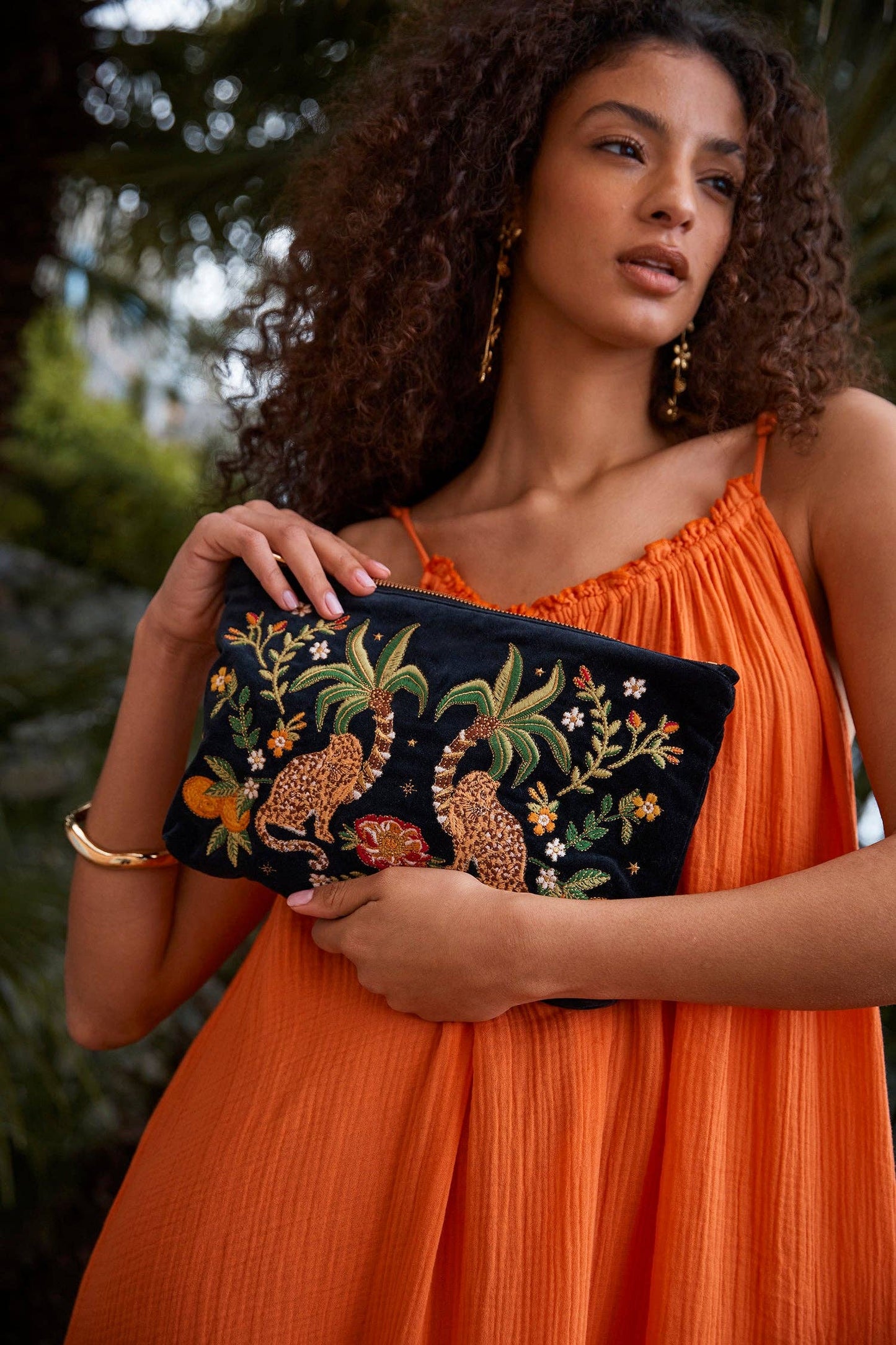 Jungle Paradise Jaguar Charcoal Everyday Pouch - Elizabeth Scarlett