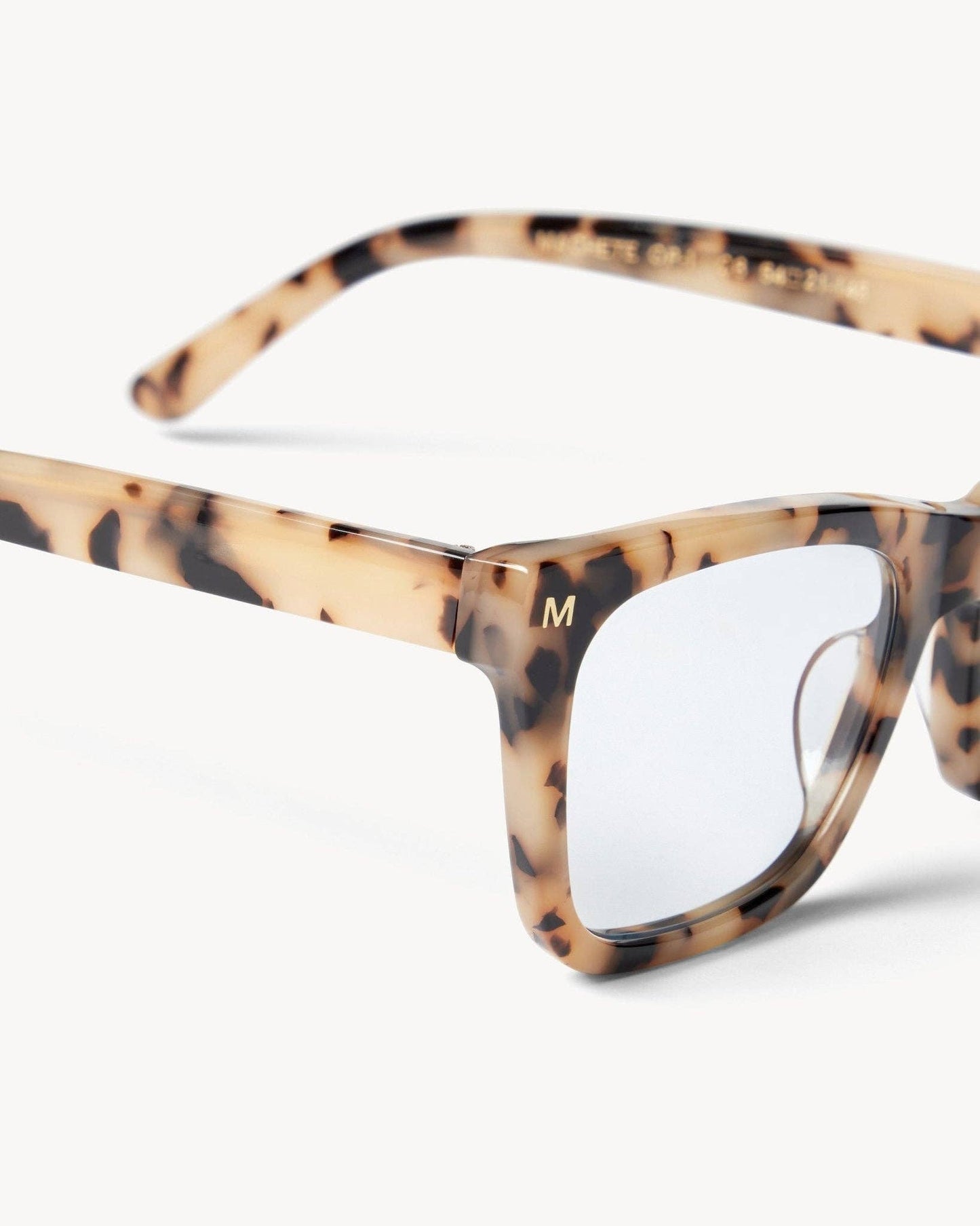 Reading Glasses in Blonde Tortoise: Blue Light (No Magnification)
