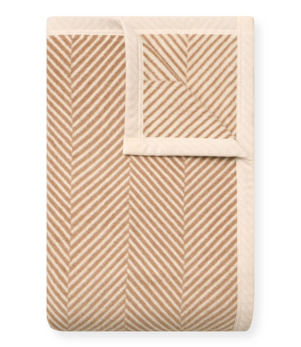 Harborview Herringbone Tan Blanket - Midi
