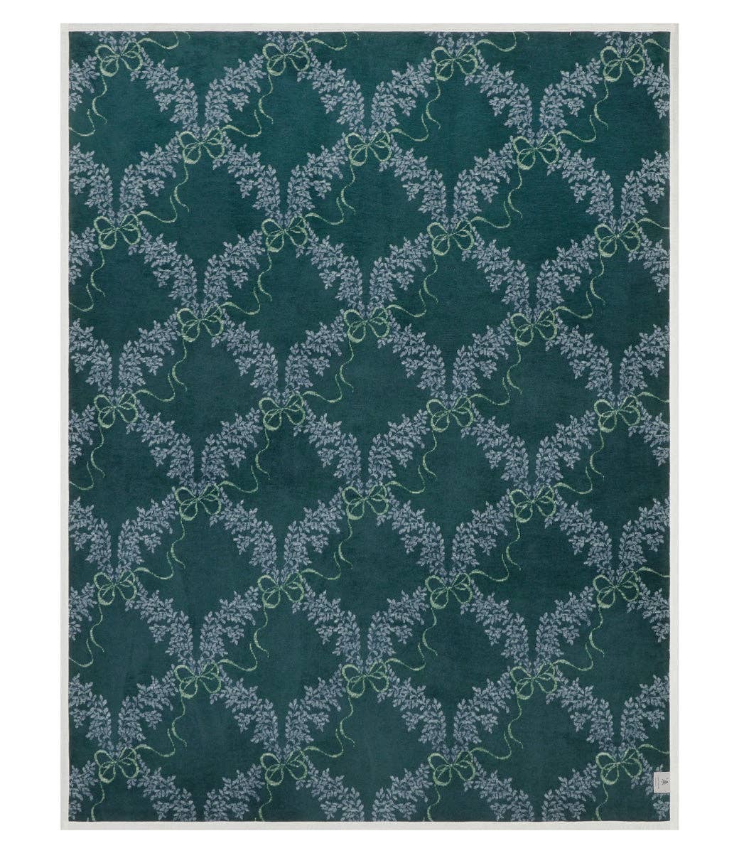 Boxwood Wreaths Blanket - Chappywrap