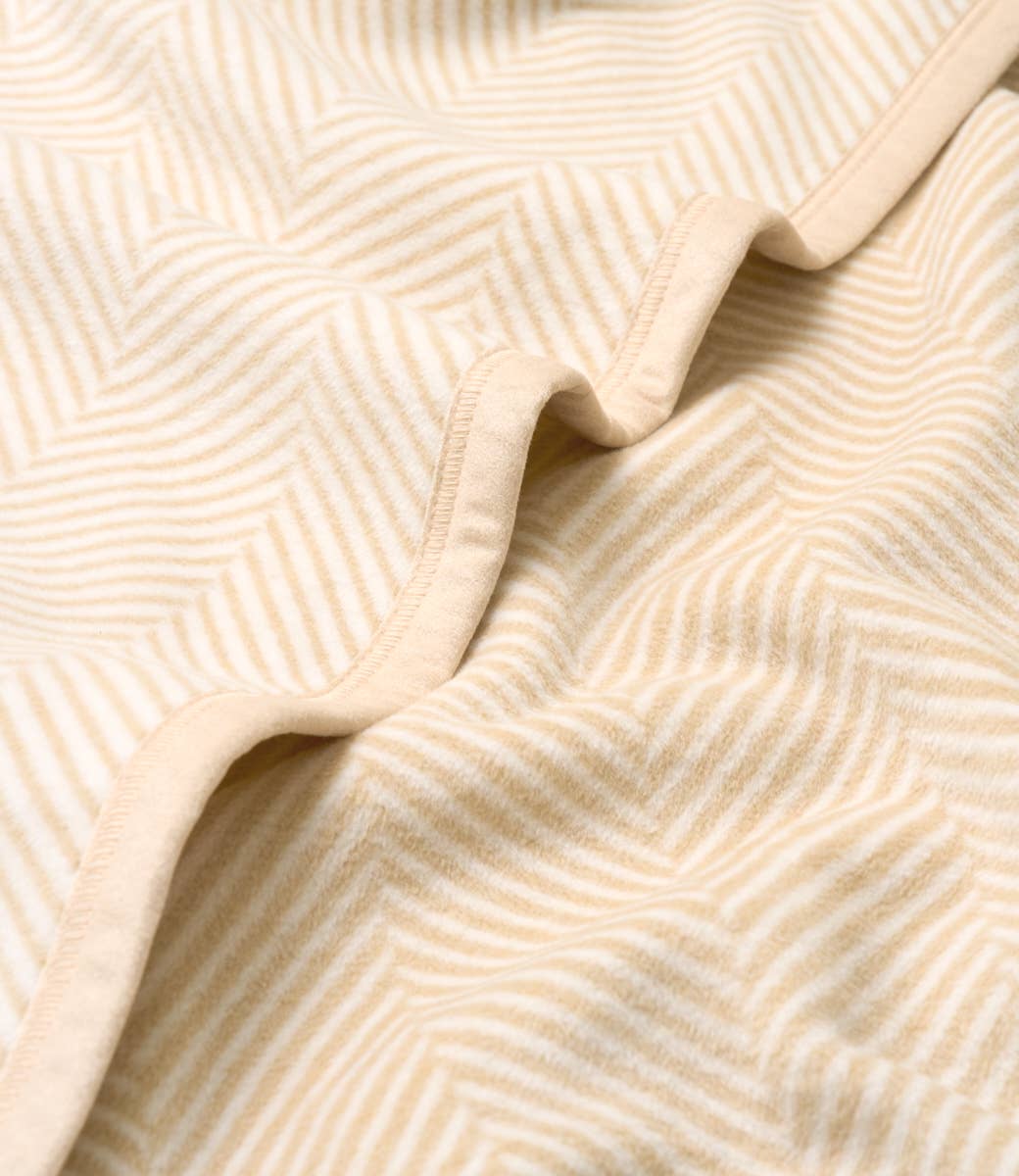 Harborview Herringbone Cream Blanket - Mini
