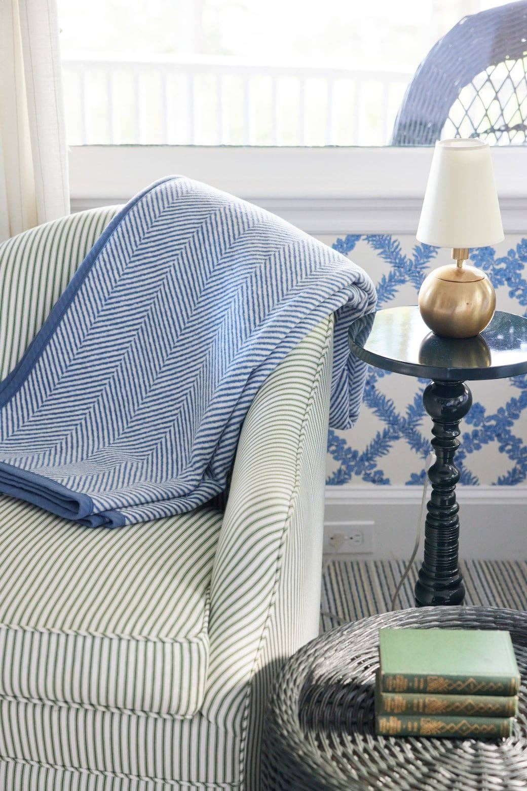 Harborview Herringbone Cornflower Blanket - Midi