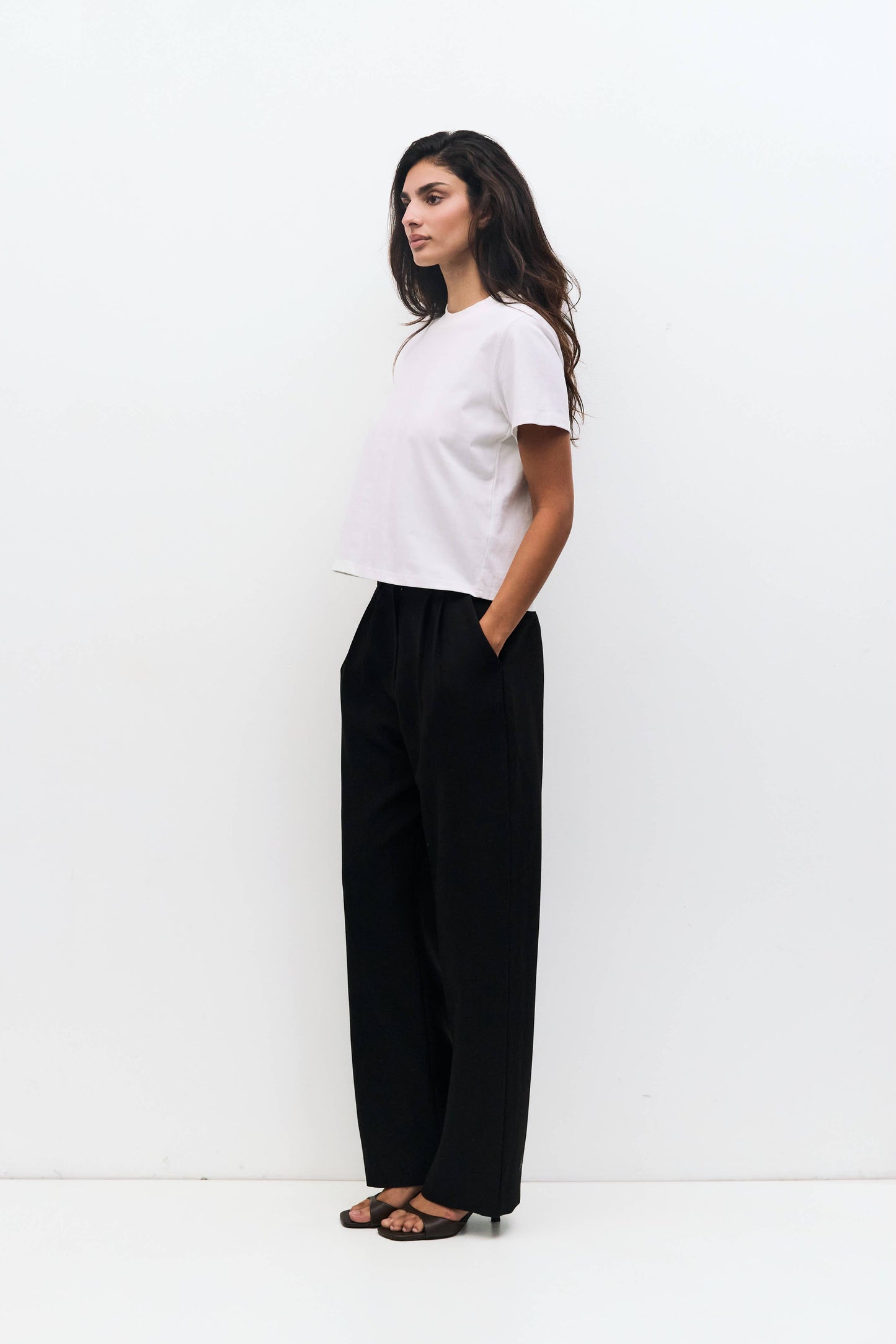 The Lanie Top Women's Heavyweight Cotton T-Shirt - White