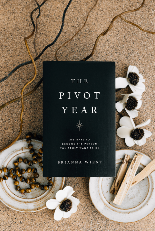 The Pivot Year - Brianna Wiest