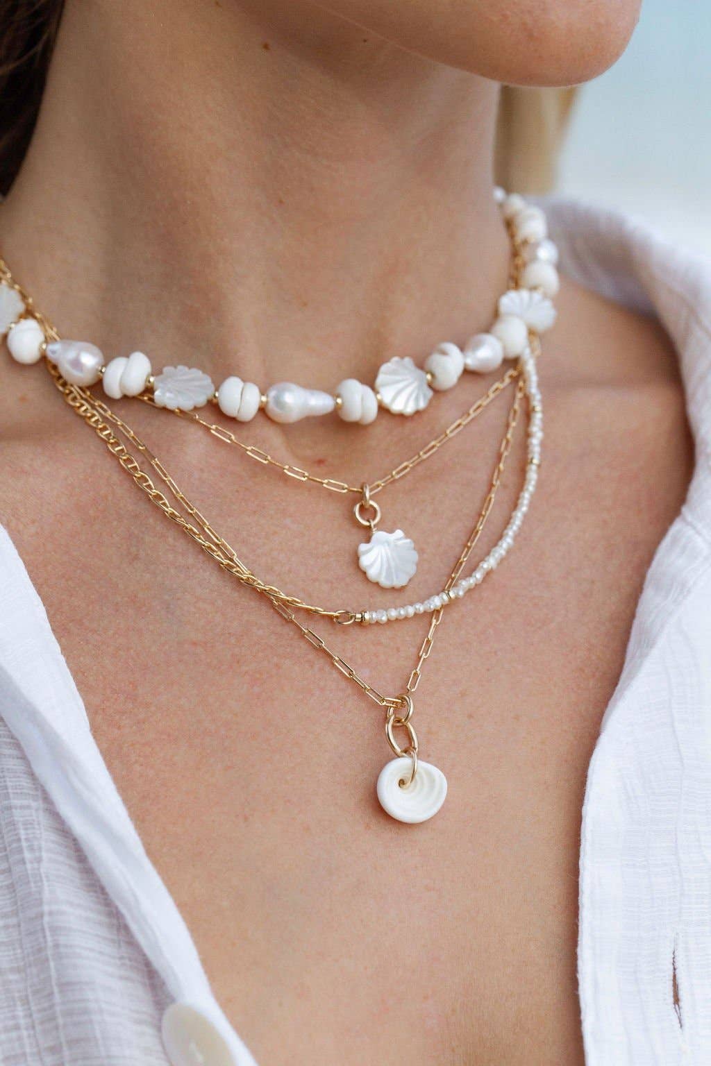Gold Seashell Chain Necklace - 18 in