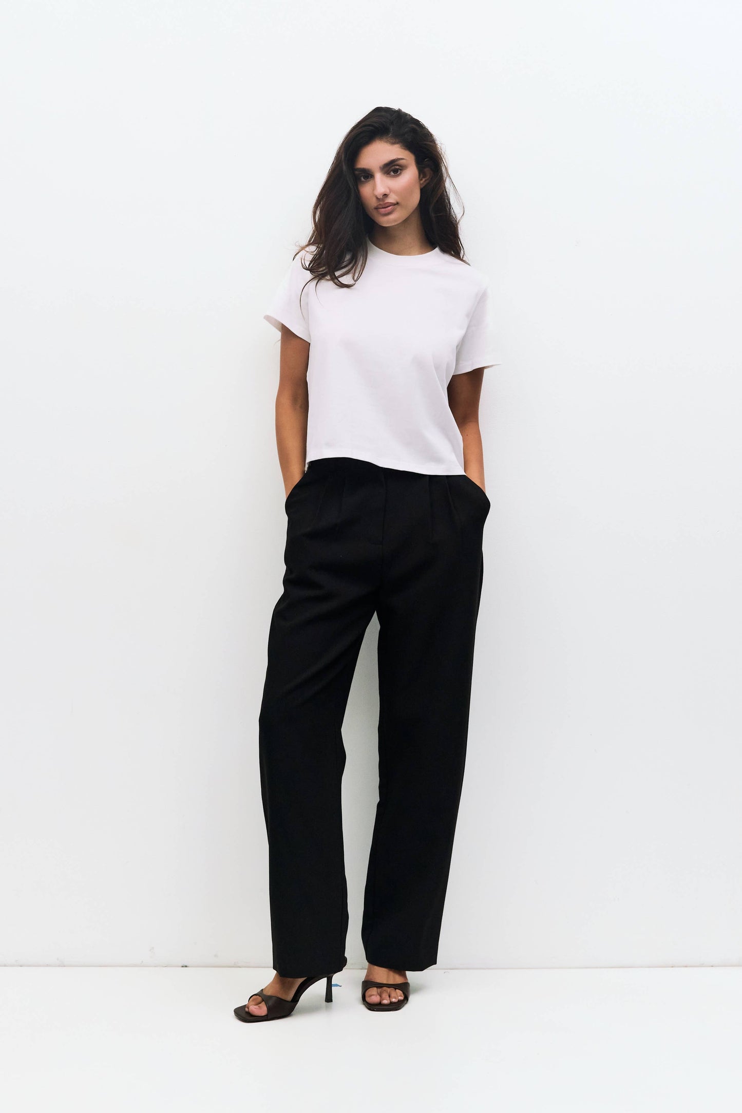 The Lanie Top Women's Heavyweight Cotton T-Shirt - White