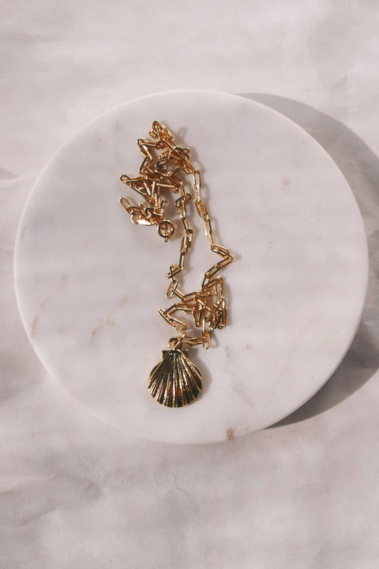 Gold Scallop Shell Necklace - 18 in