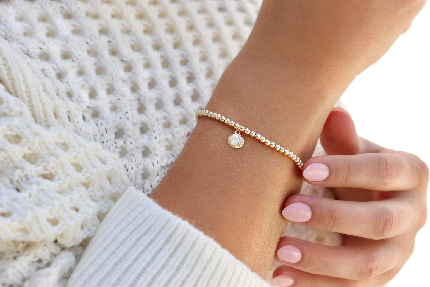 Stretchy Shell Charm Bracelet - GOLD FILL - Kaylie Dawn