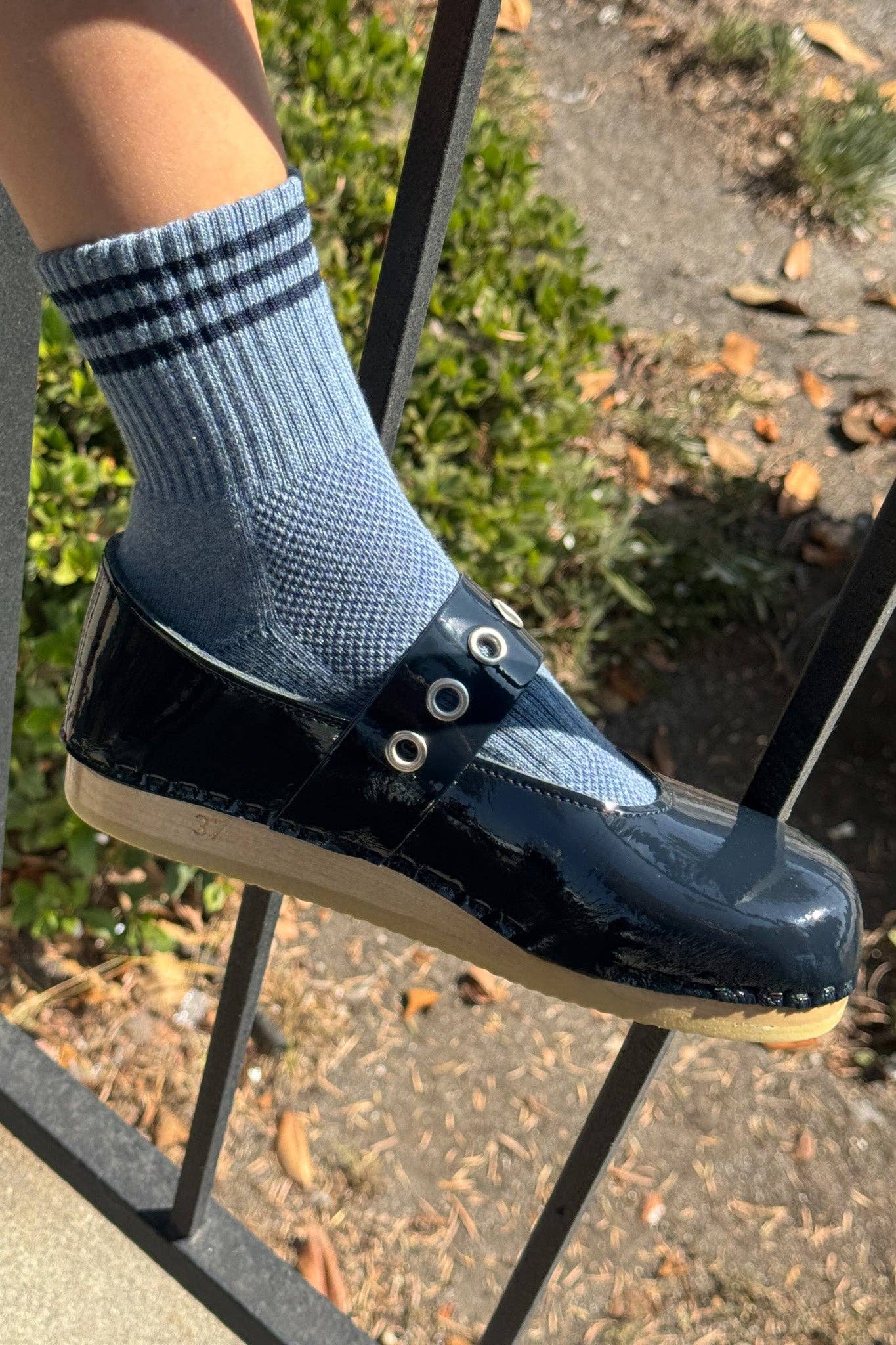 Girlfriend Socks - Brown