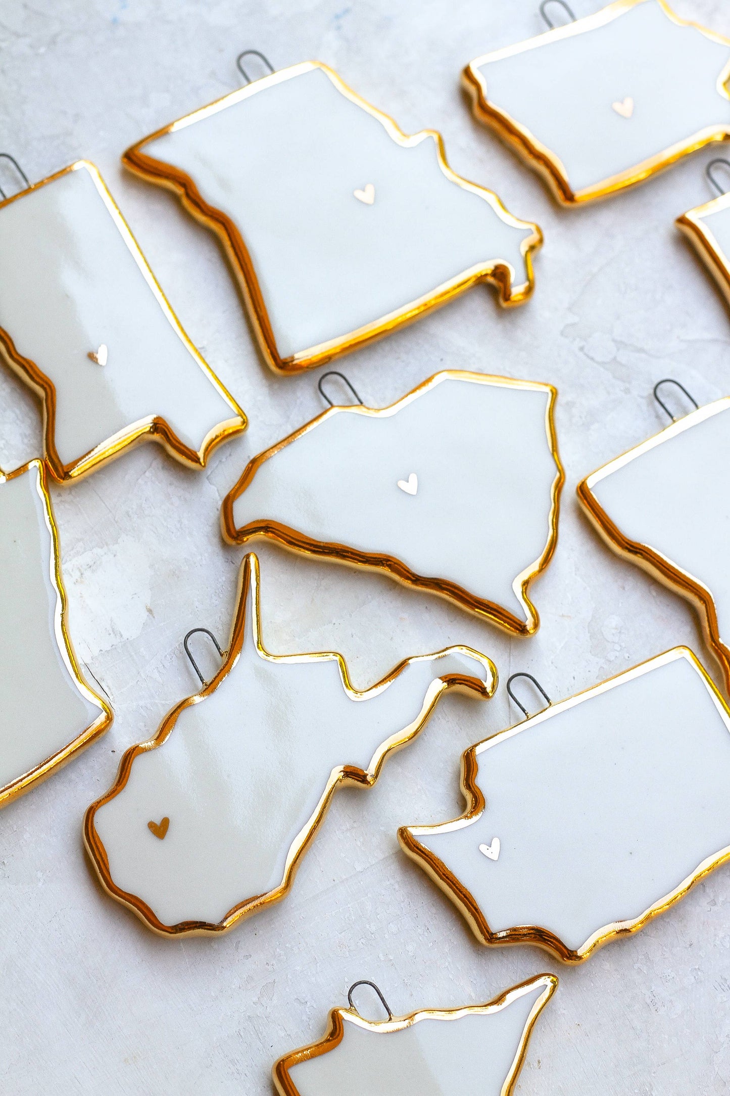 Handmade Porcelain State Ornaments with Gold Heart - Green / Rhode Island