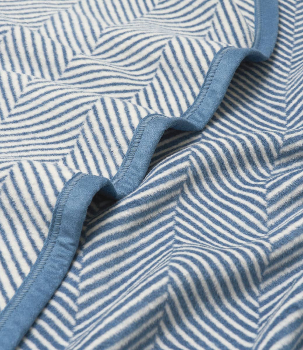 Harborview Herringbone Cornflower Blanket - Midi