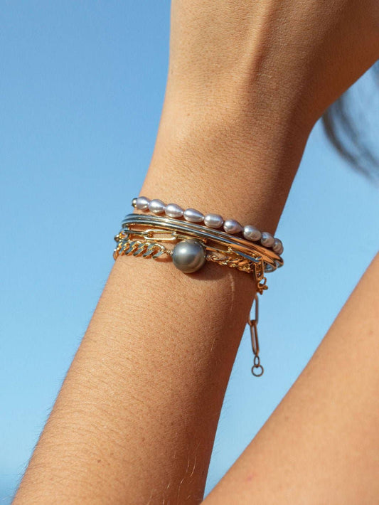 Gray Pearl Bracelet with Adjustable Gold Chain