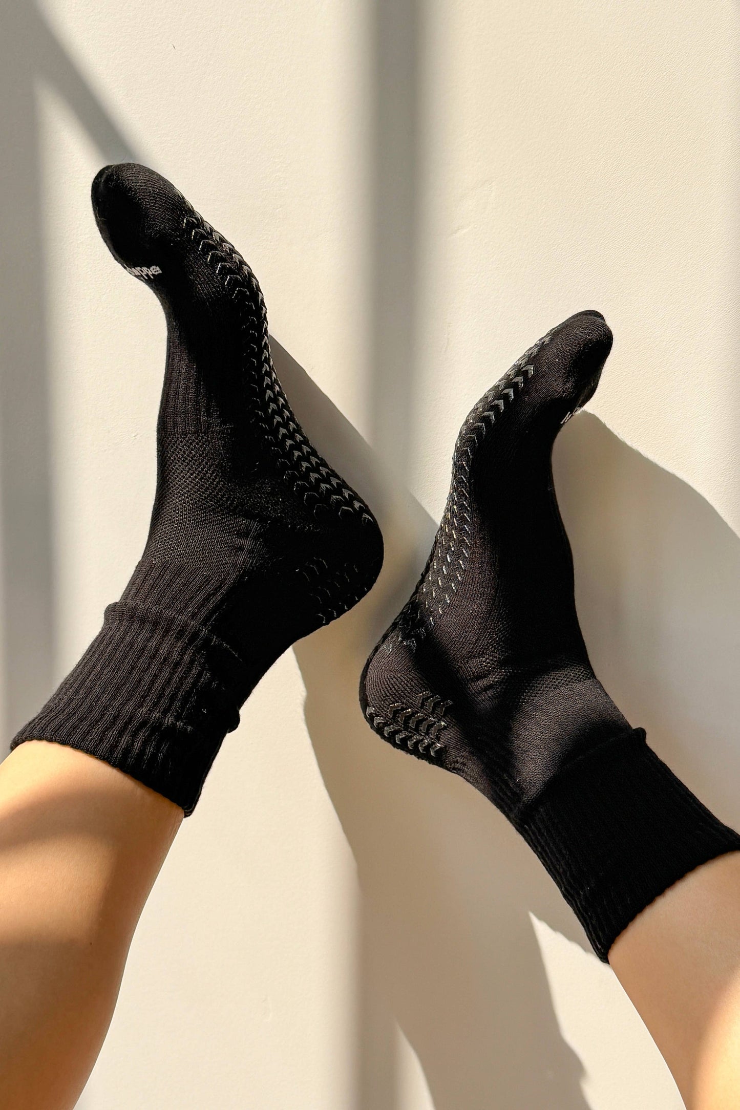 Grip Gym Socks - Grey + Grey