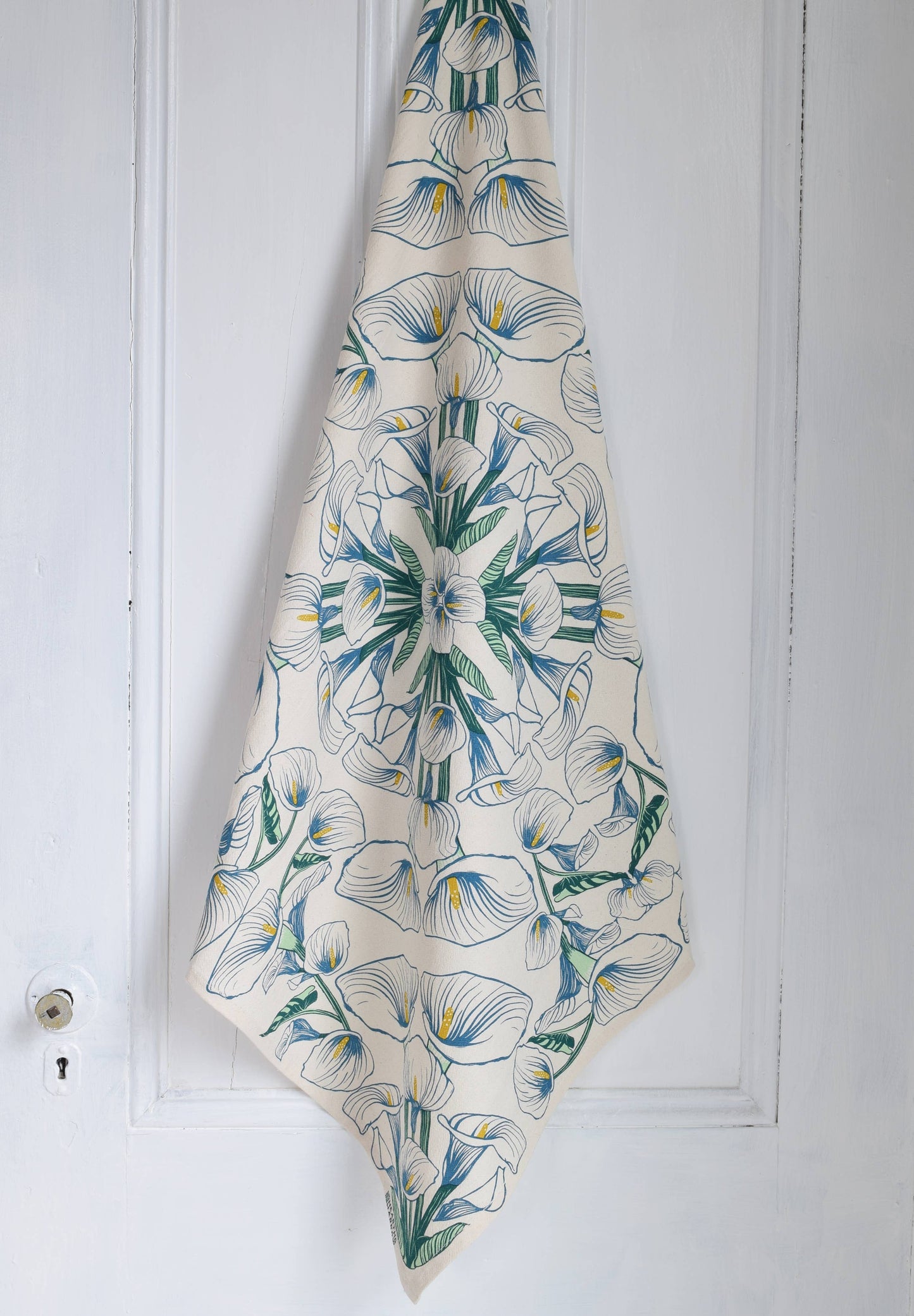Calla Lily Towel - Organic Cotton - Oversized 30 x 30