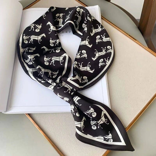 Black + White Steeple Loop Scarf