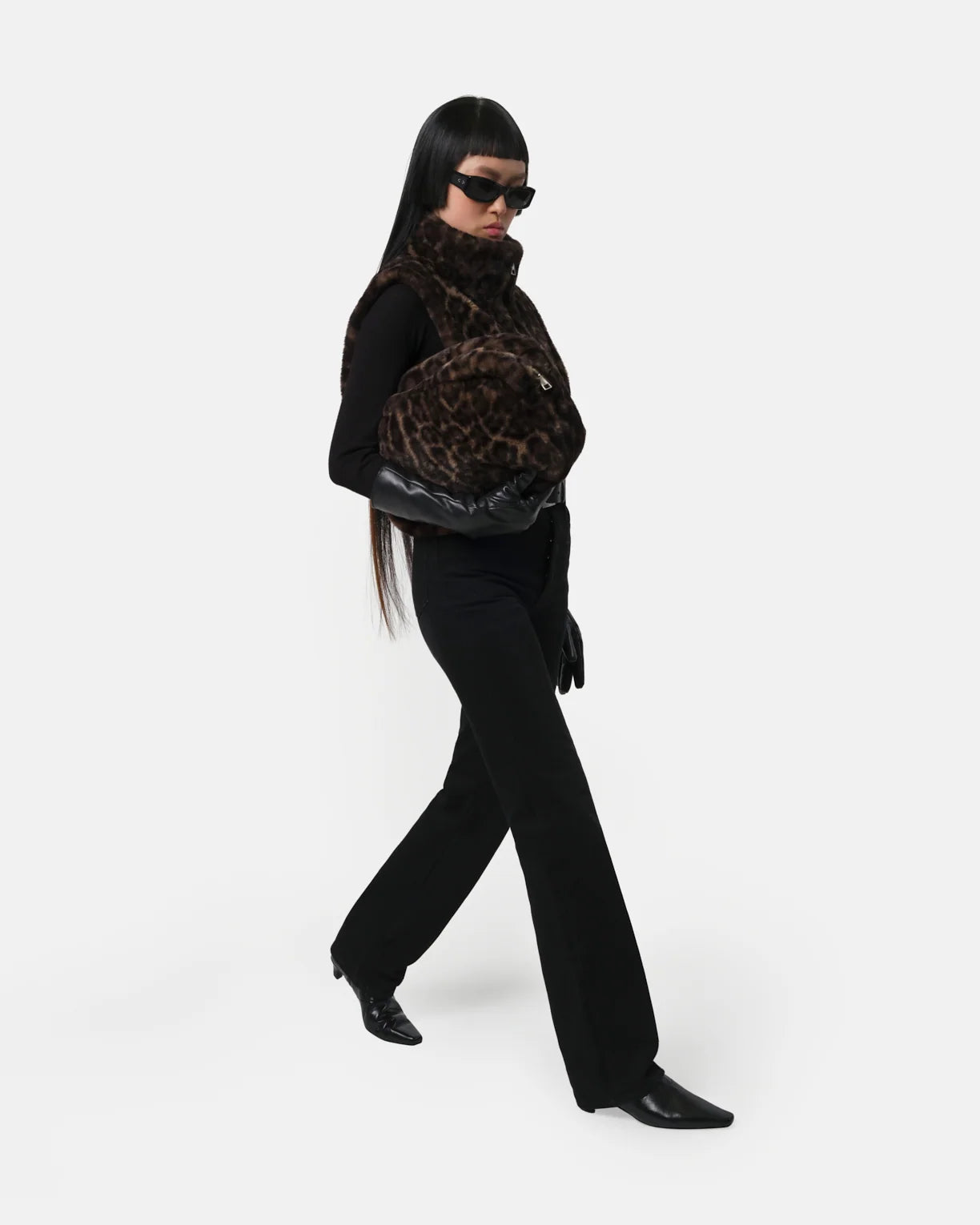 Jumbo Noor Faux Fur Pouchette - Dark Leopard - Apparis