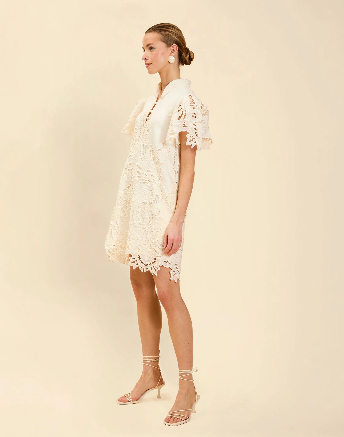 Elliana Lace Mini Dress - Mestiza