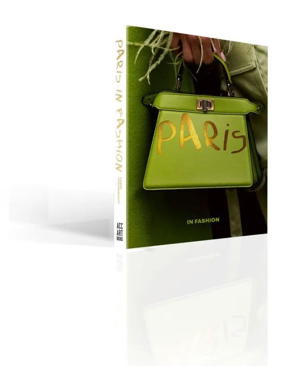 Paris In Fashion by Pierre Toromanoff - Hardcover