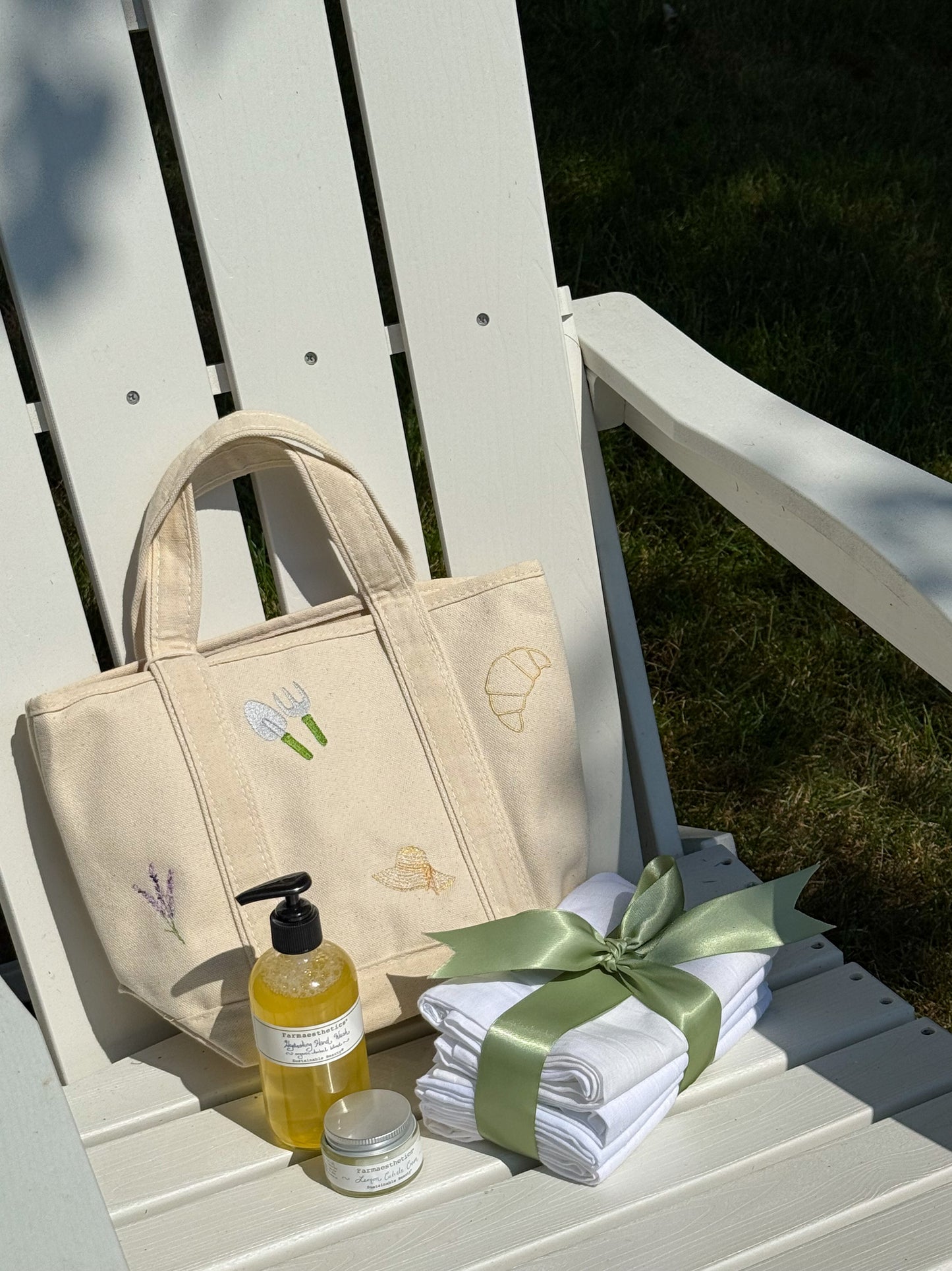 "Jane's Kitchen" It's Complicated Gift Set - Little Chateau x Farmaesthetics