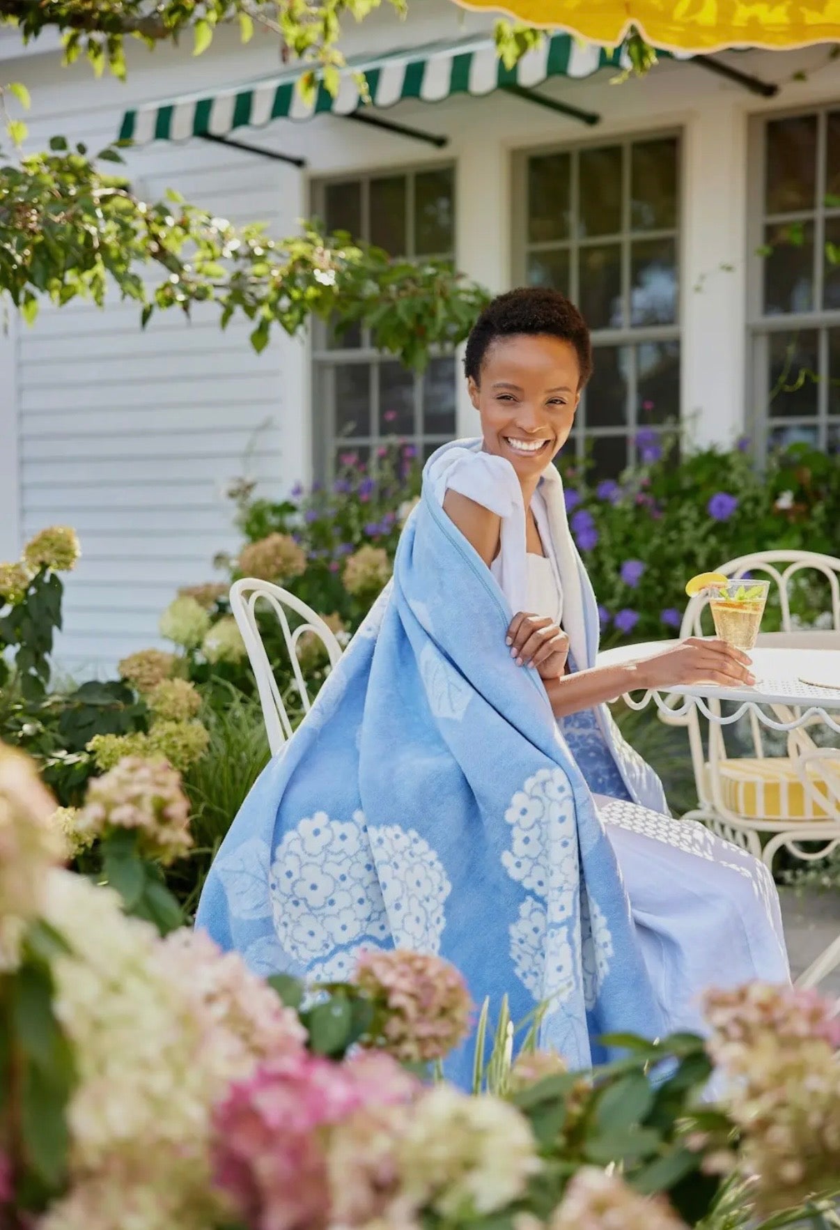 Hydrangeas Blue Bell - Chappywrap