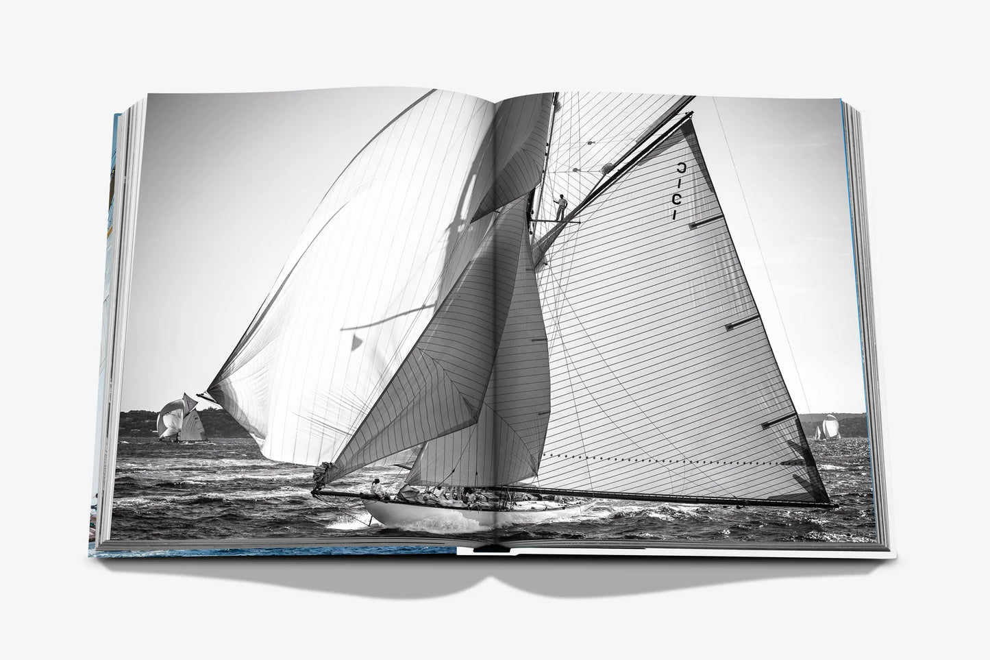 Saint Tropez Yachting - Assouline Books